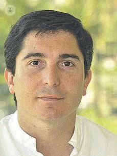 Dr. Javier Mareque